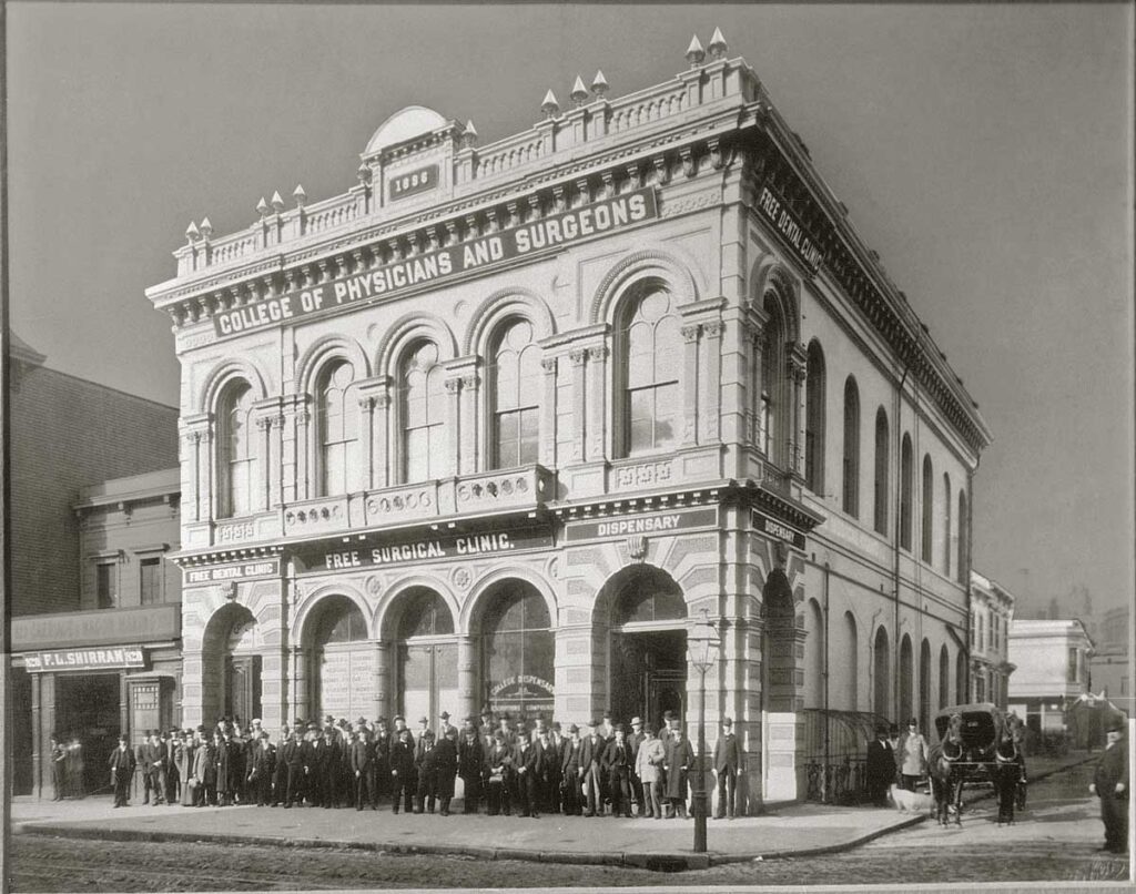 The Dugoni School's Federation Hall, an older campus